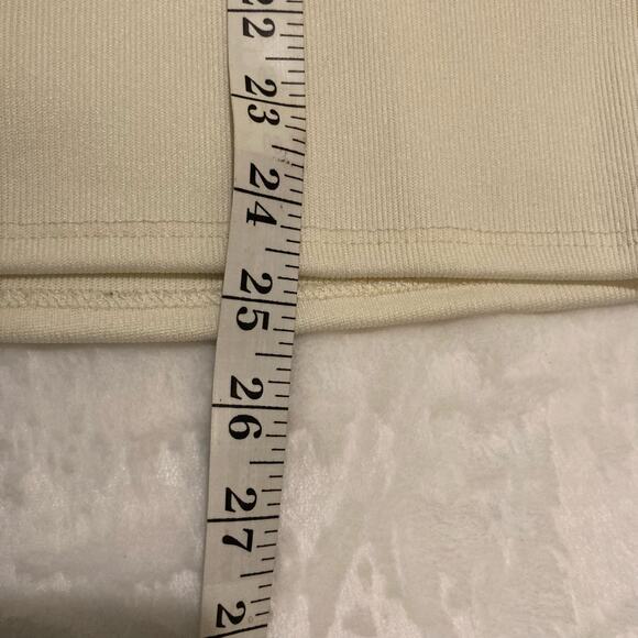 Pretty Little Thing Shirt Size 0 - Picture 4 of 8